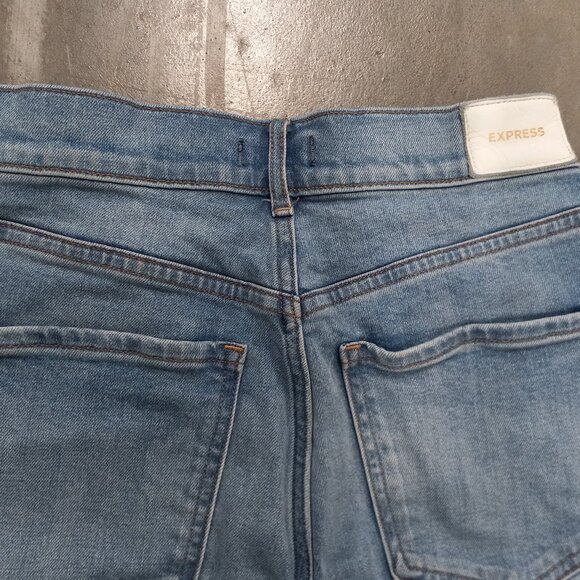 Express High Waisted Embellished Dot Cropped Flare Jeans Womens 2 Light Blue - Picture 6 of 9